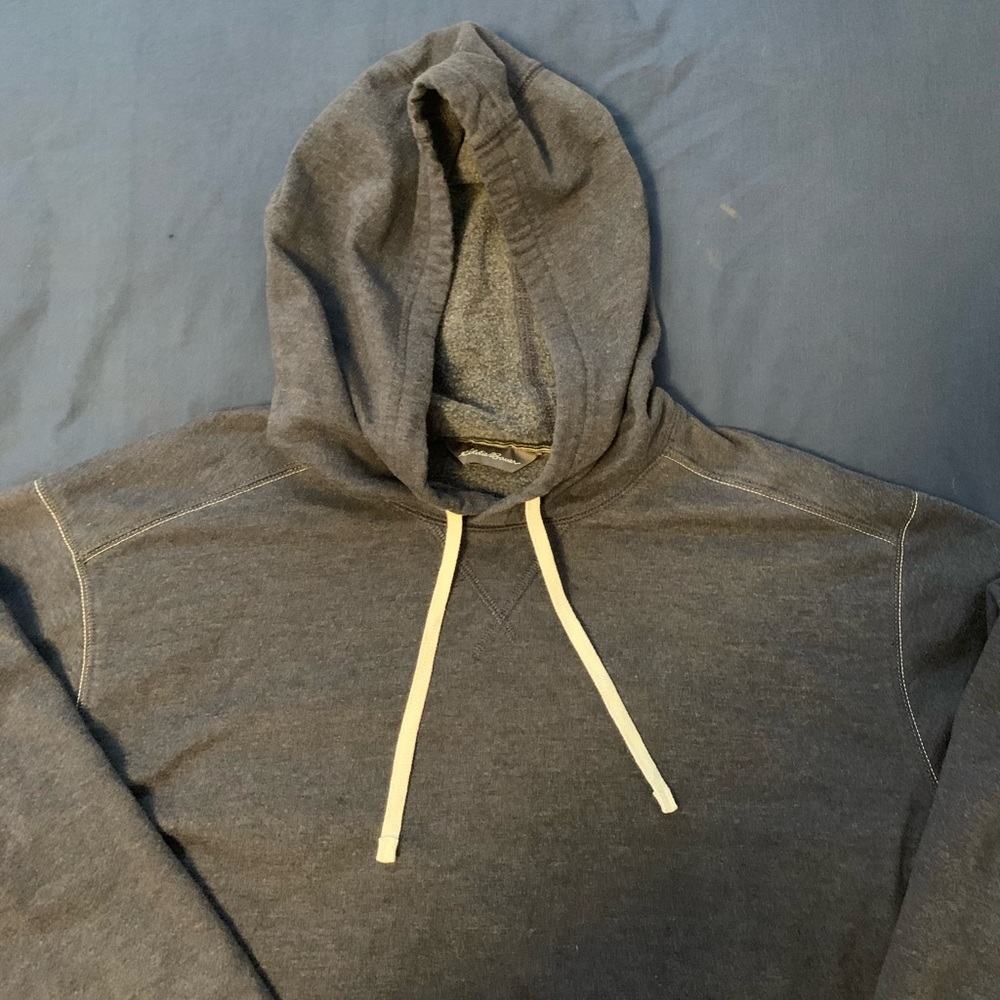 Large Eddie Bauer Hoodie. Dark Blue.